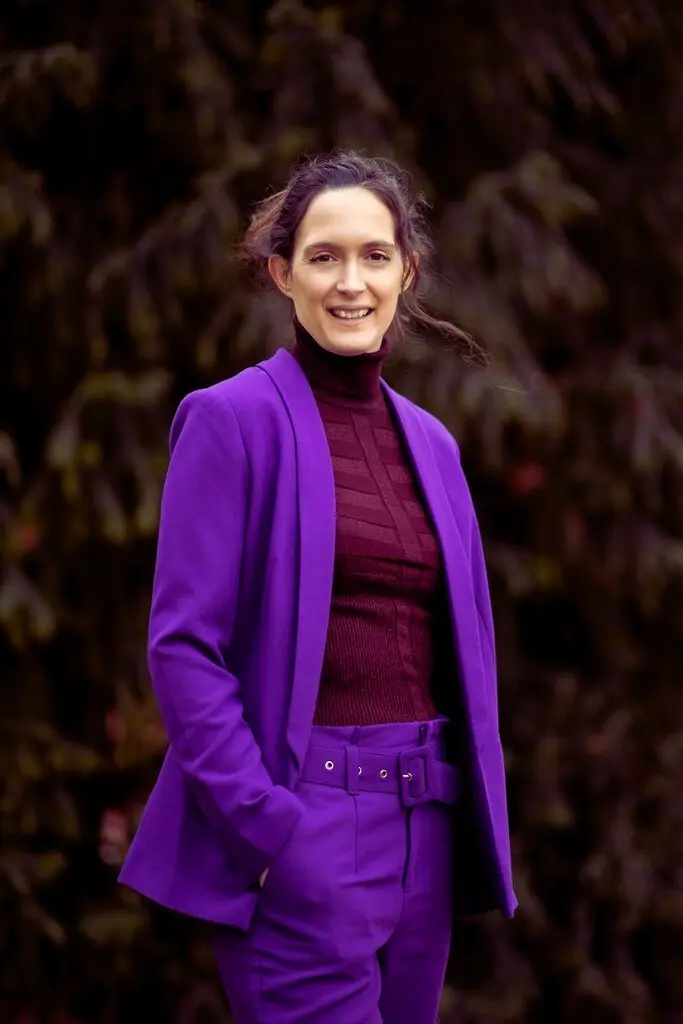 Fiona, thérapeute spécialisée en hypersensibilité